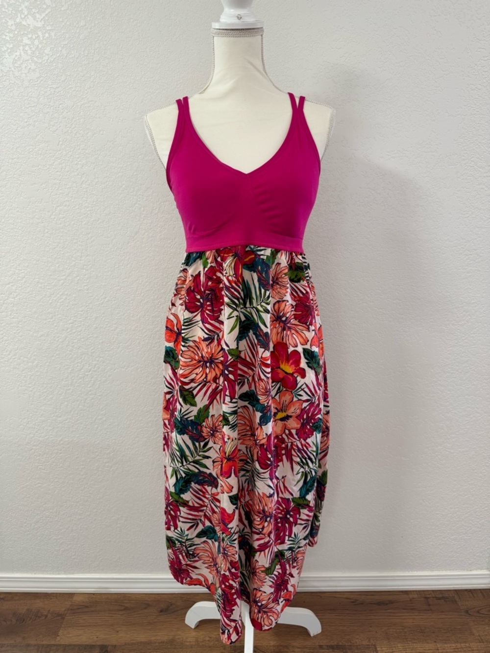 GILLIAN & O’MALLELY Magenta Tropical Floral Maxi Dress V-neck Strappy stretch XL